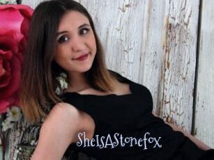 SheIsAStonefox