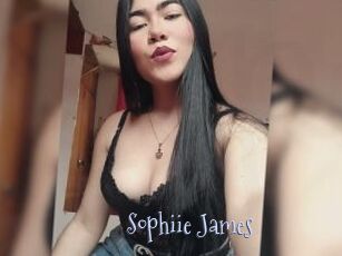 Sophiie_James