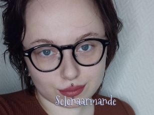 Selenaarmande