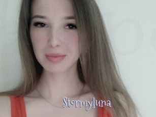 Stormyluna