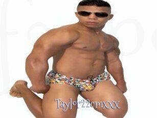 Taylor22cmxxx