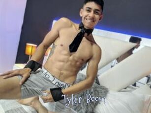 Tyler_Boom