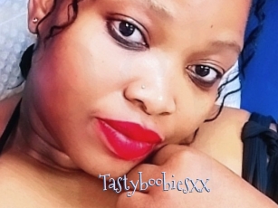Tastyboobiesxx