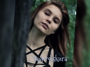 taylorobskura Faceporno