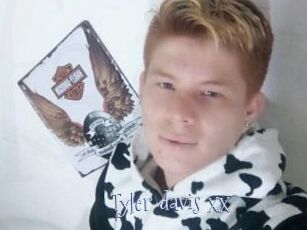 Tyler_davis_xx
