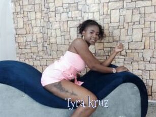 tyra_kruz Faceporno