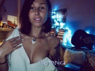 Veronnica