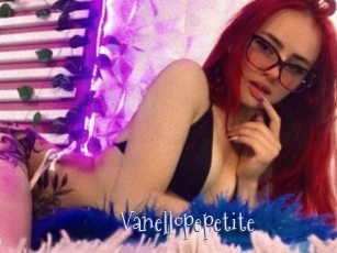Vanellopepetite