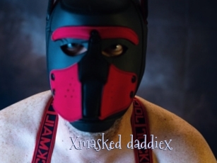Xmasked_daddiex